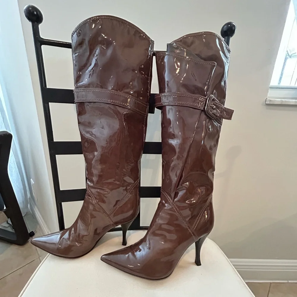 Sergio Rossi Glossy Brown Patent Over-the-Knee Pointed Boots.  Made in Italy.